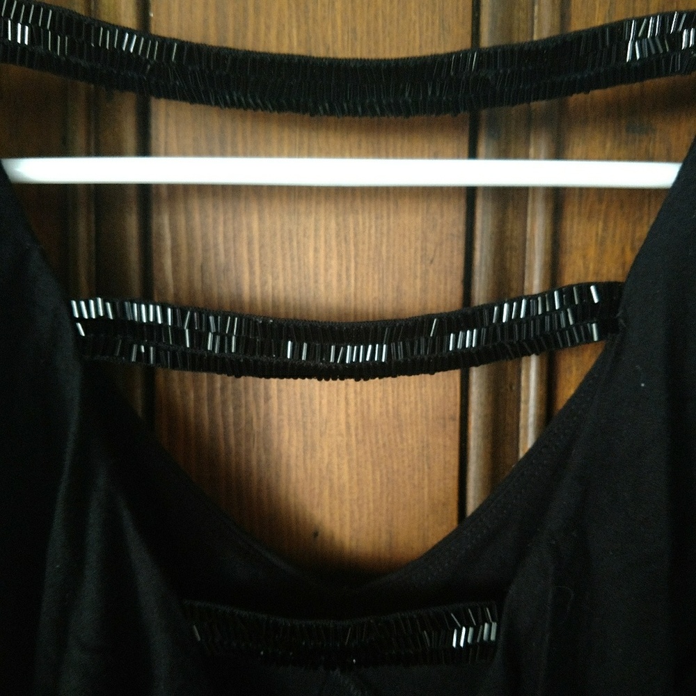 Very cute Bebe top w beaded back!๐ - Picture 3 of 4